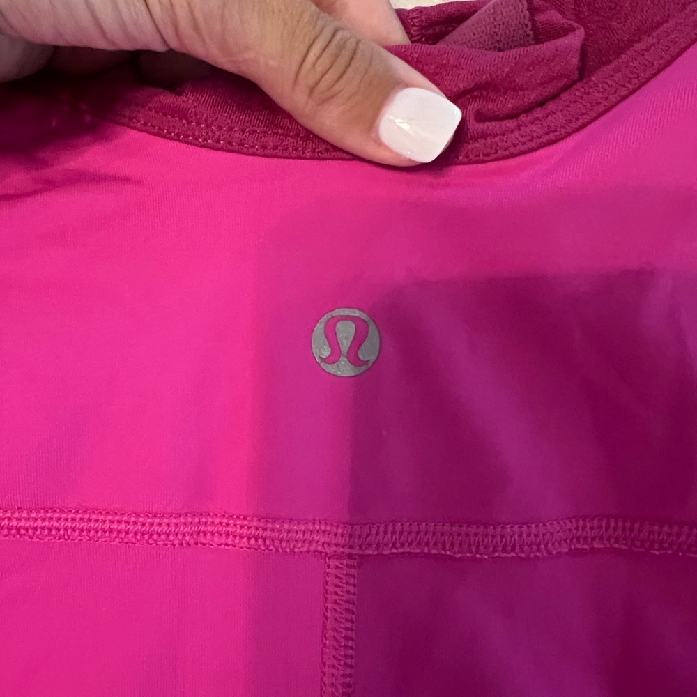 🍋 Lululemon Tank !! - Picture 3 of 4